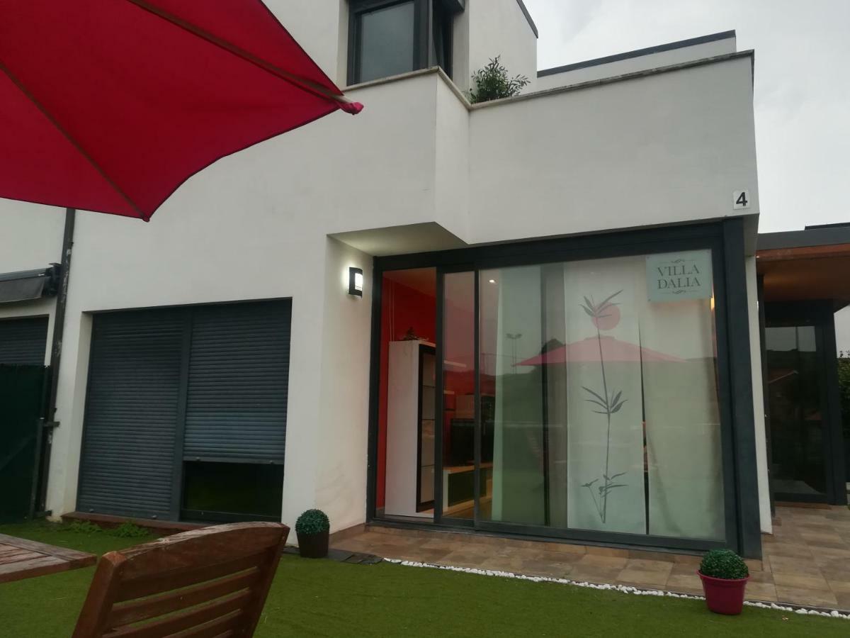 Villa Dalia Suances Luaran gambar